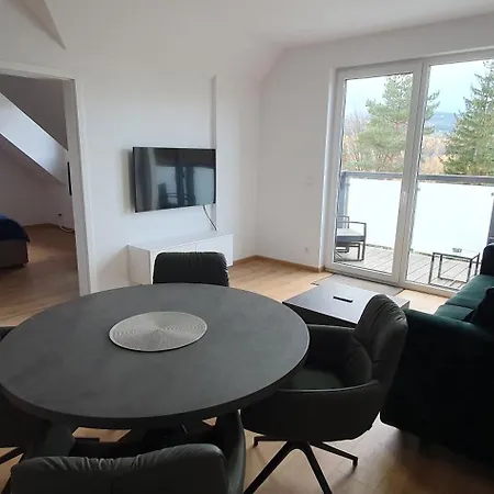 Rezydencja Borowice דירה בורוביצה